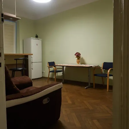 Redwood * Kaunas