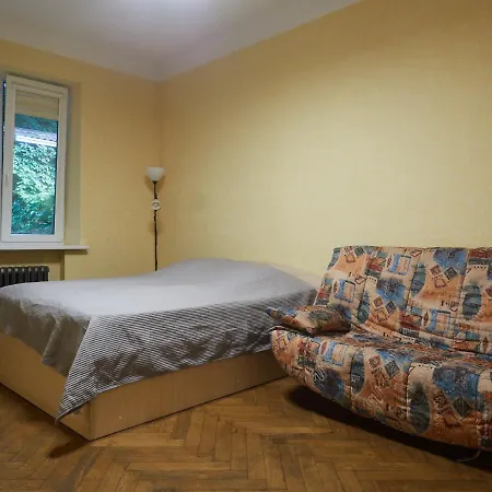 Redwood * Kaunas